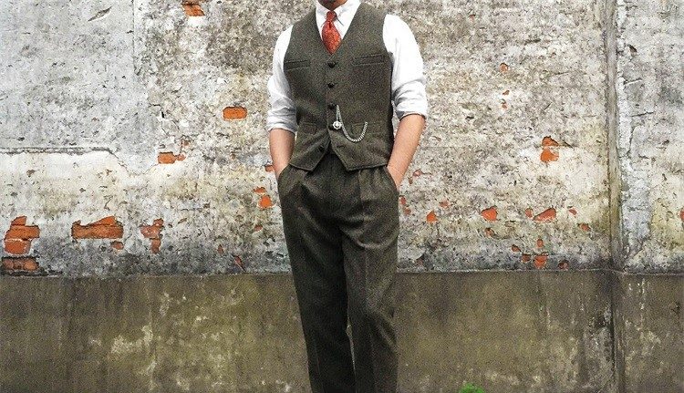 High-waist tweed trousers